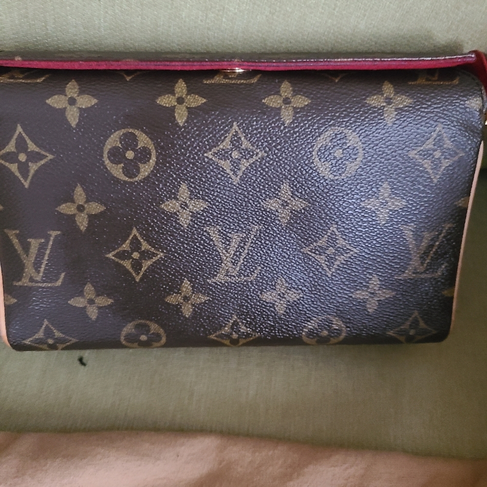 Authentic Louis Vuitton Monogram Recital